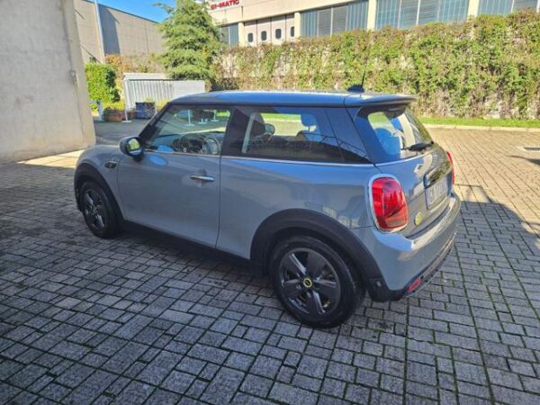 MINI Cooper SE - immagine 8