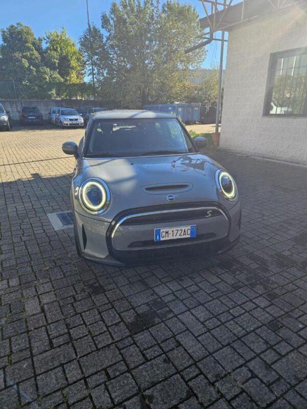 MINI Cooper SE - immagine 4