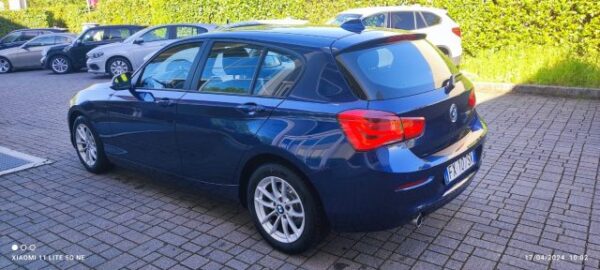 BMW 116 - immagine 8